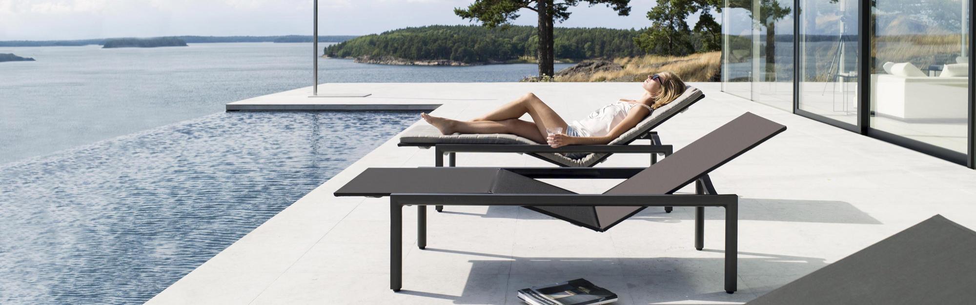 Bot De andere dag dienblad Luxe design ligbedden & stoelen - HORA