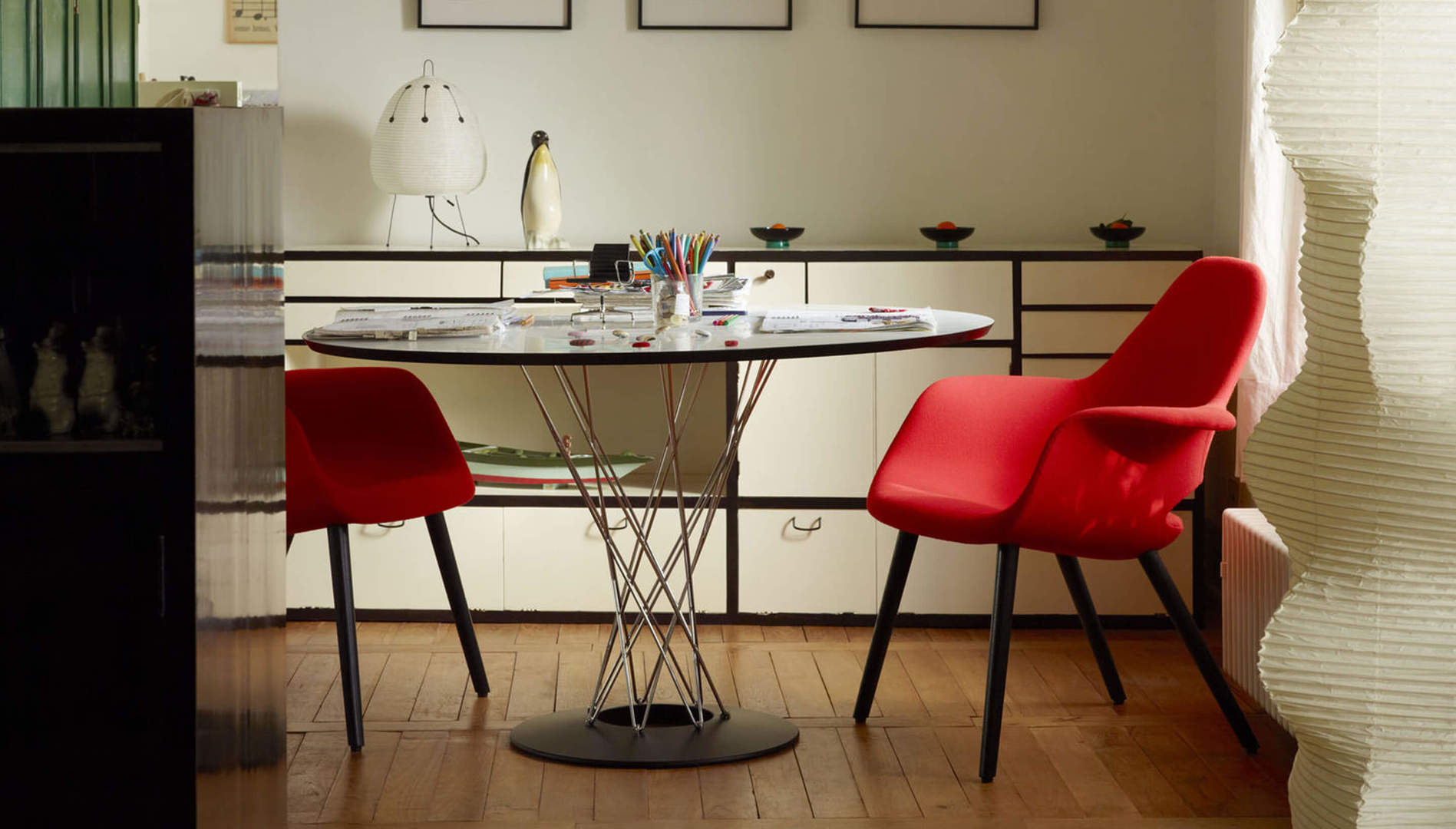 Vitra Dining Table1.jpg