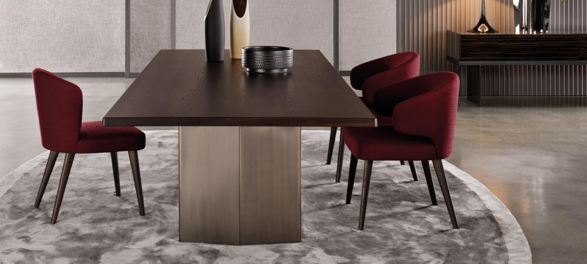 Minotti tables