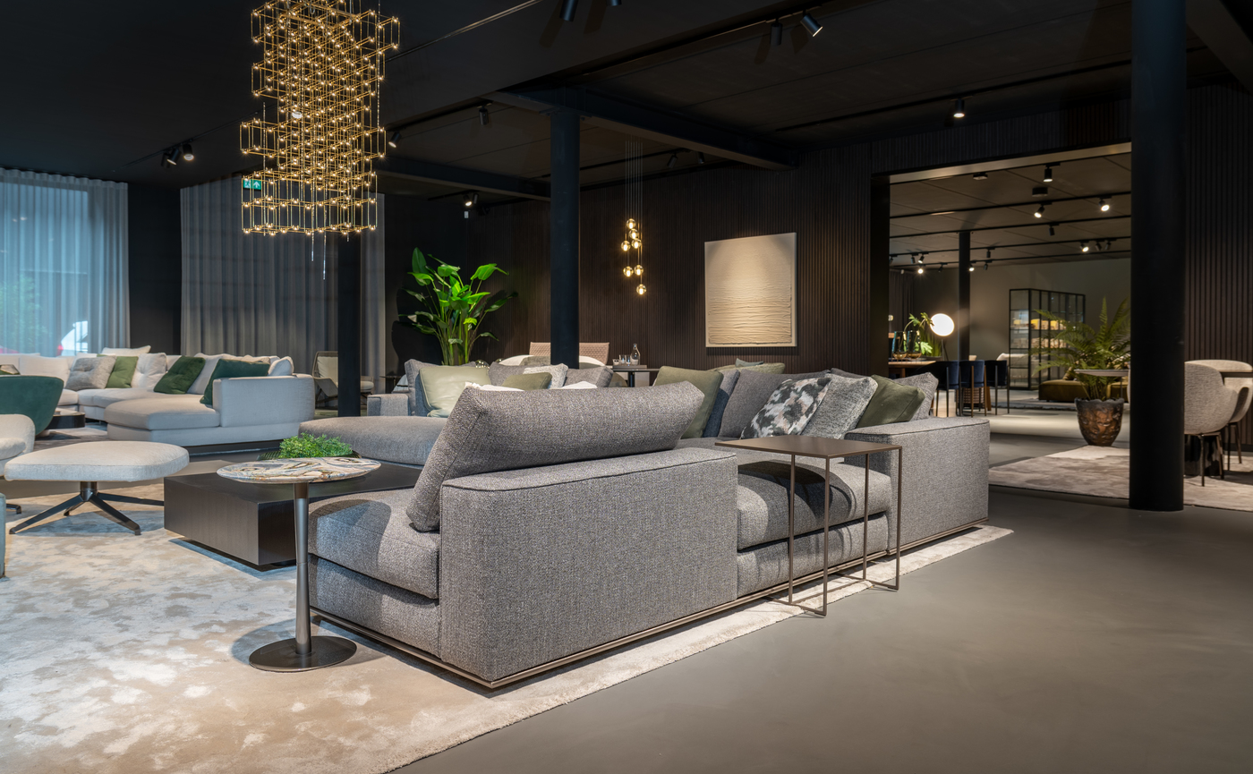 HORA-MINOTTI-01 (1).jpg