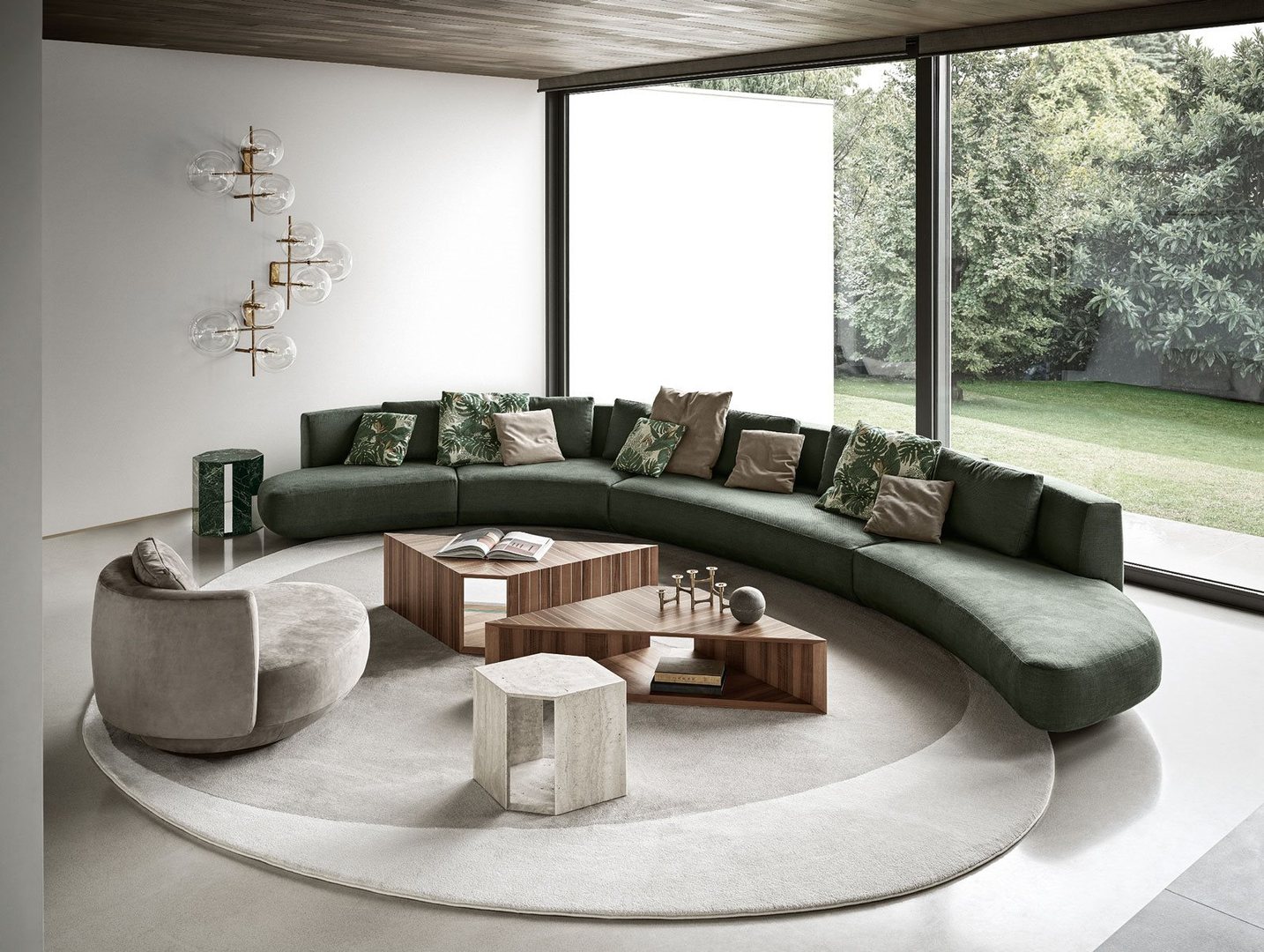 Gallotti & Radice Audrey Motion sofa large round Hora Barneveld.jpg