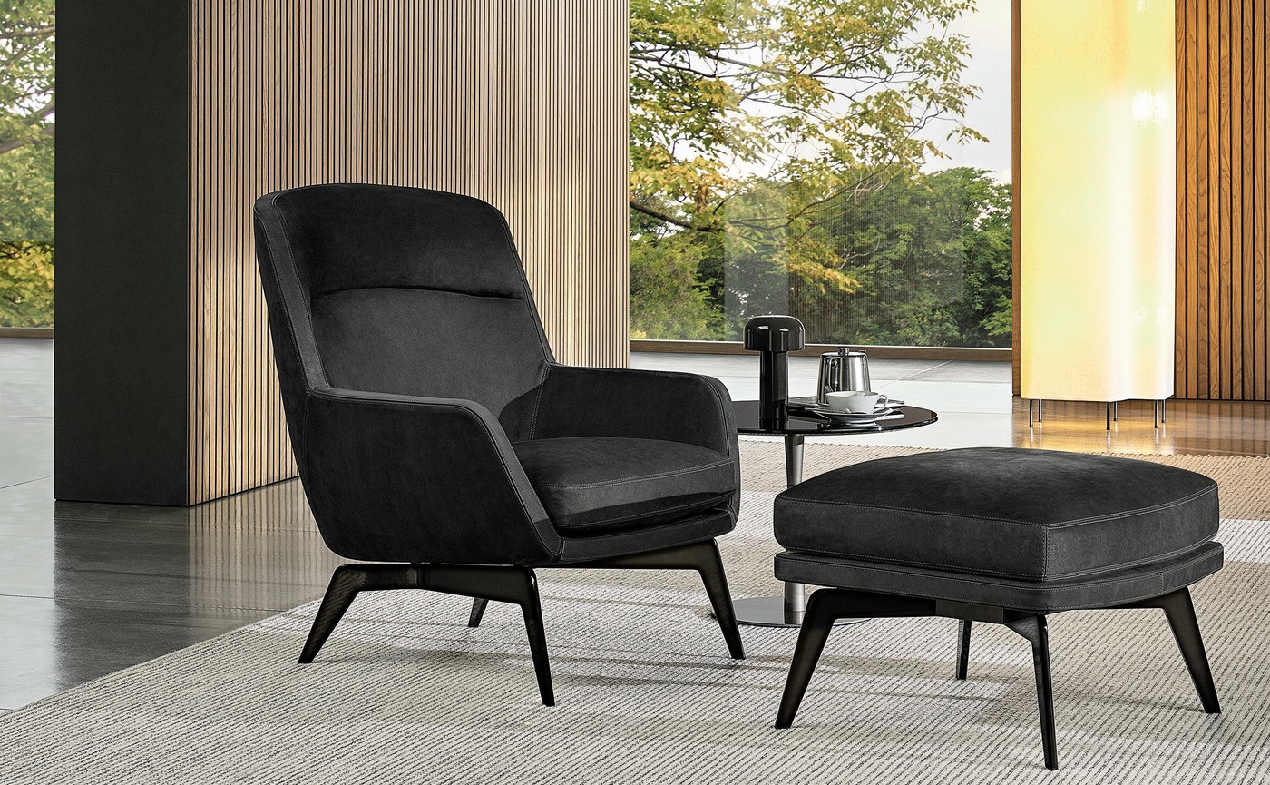 Minotti Belt armchair HORA Barneveld 12 (2).jpg