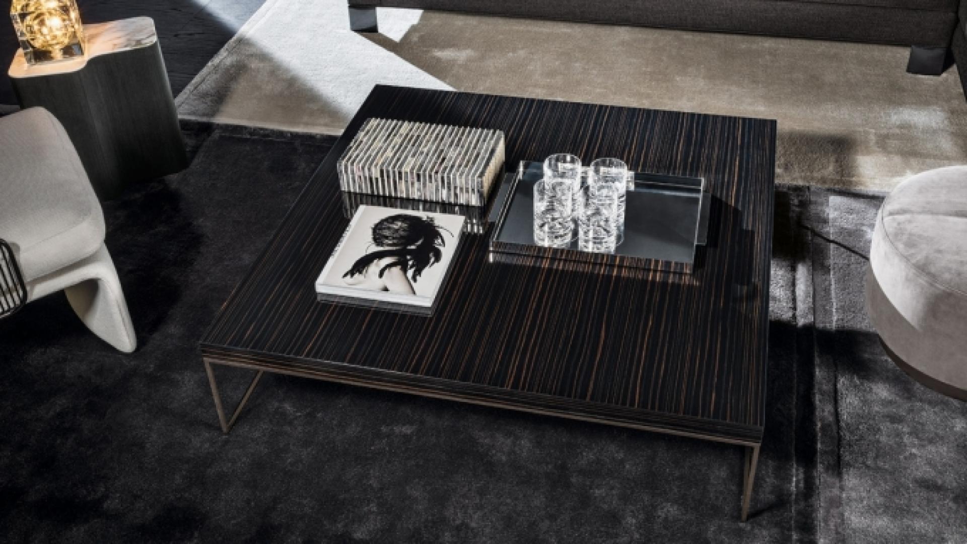 001_calder_coffee_table_1.jpg