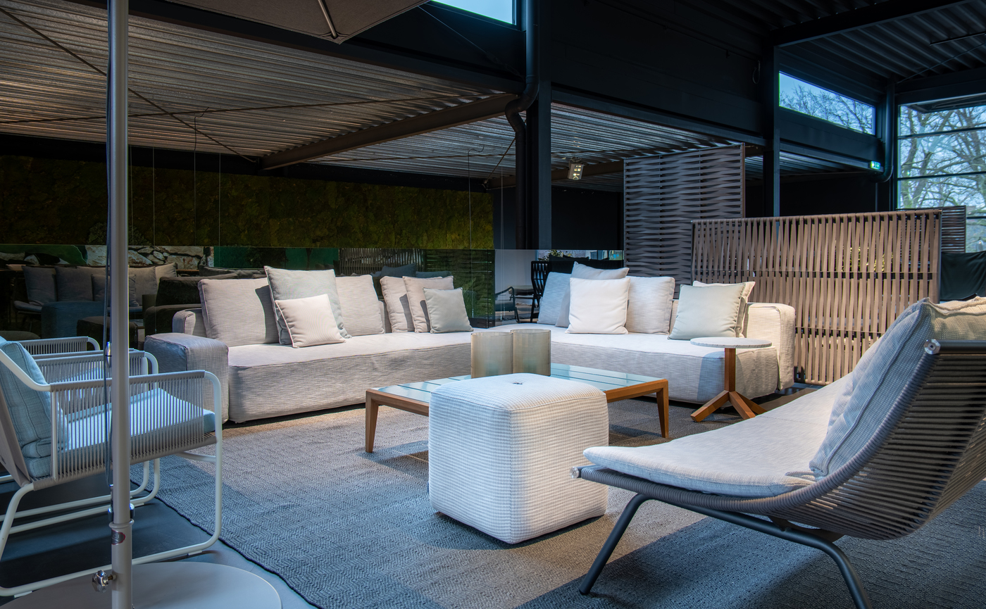 1b-RODA outdoor lounge set-HORA-SALE.jpg