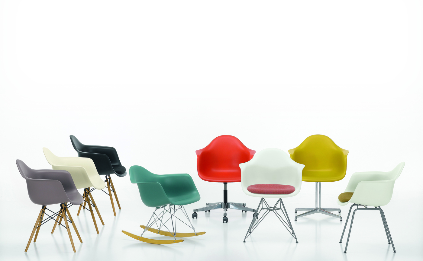 Wijzer Beheer Gastheer van Eames Plastic Chair DAW - HORA