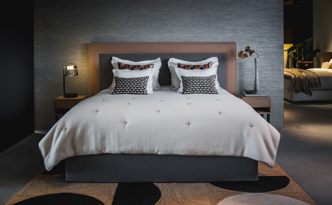 Nilson Beds - Barcelona Elitis Flanelle_HRlow.jpg