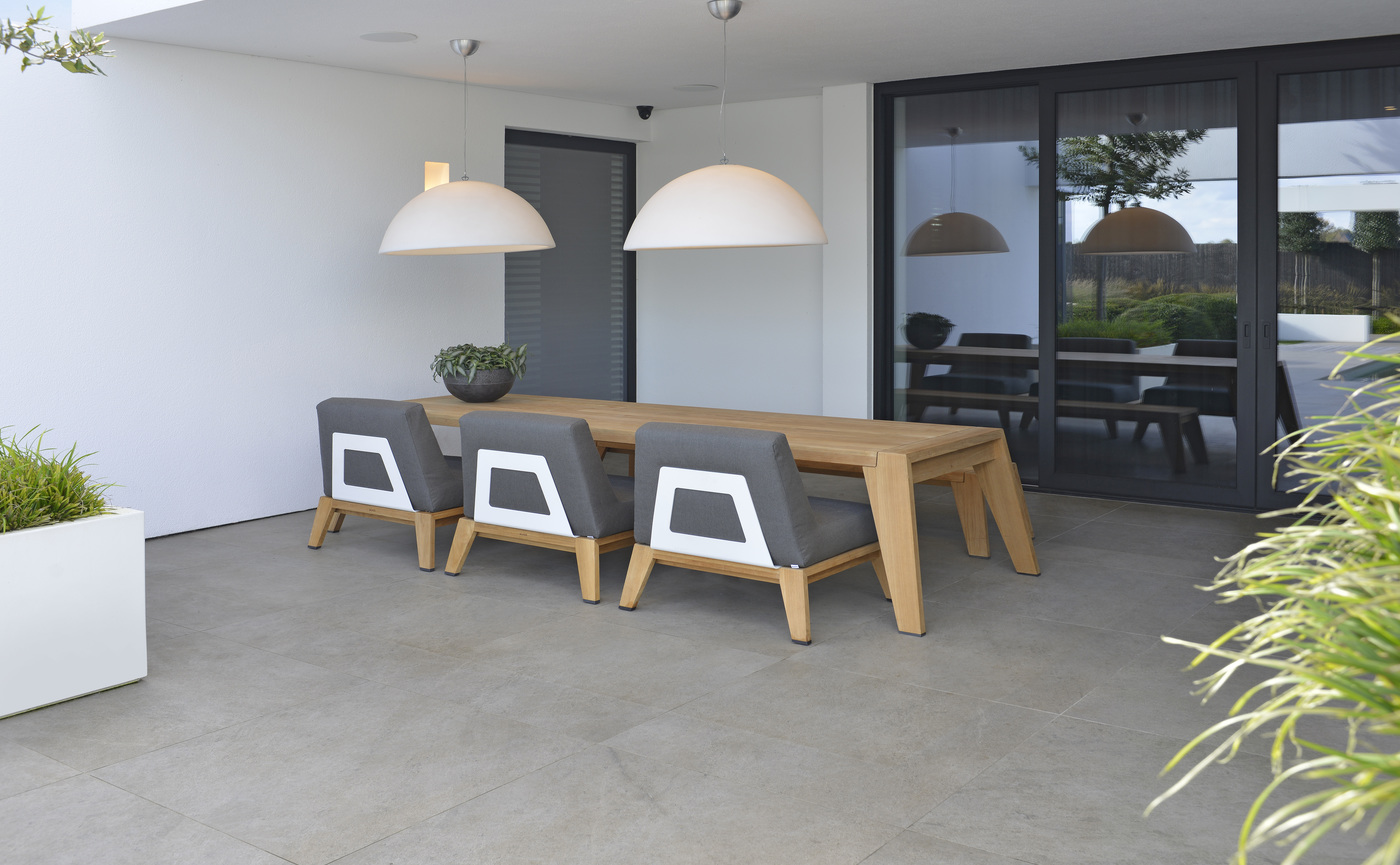 2020 Borek Teak Hybrid low dining chair, backless bench & table Frans van Rens.jpg