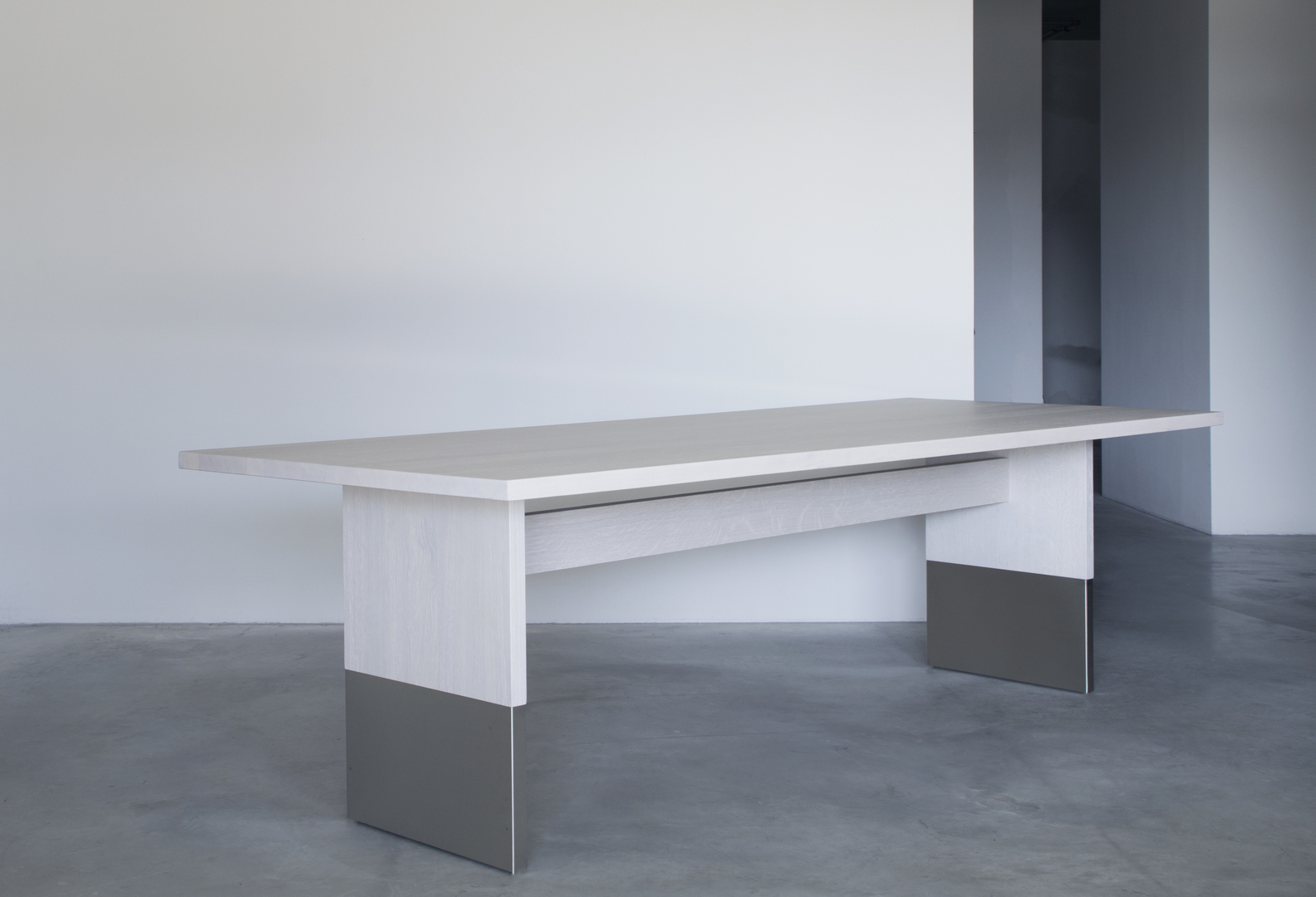 Nota Bene rectangular table (4).jpg