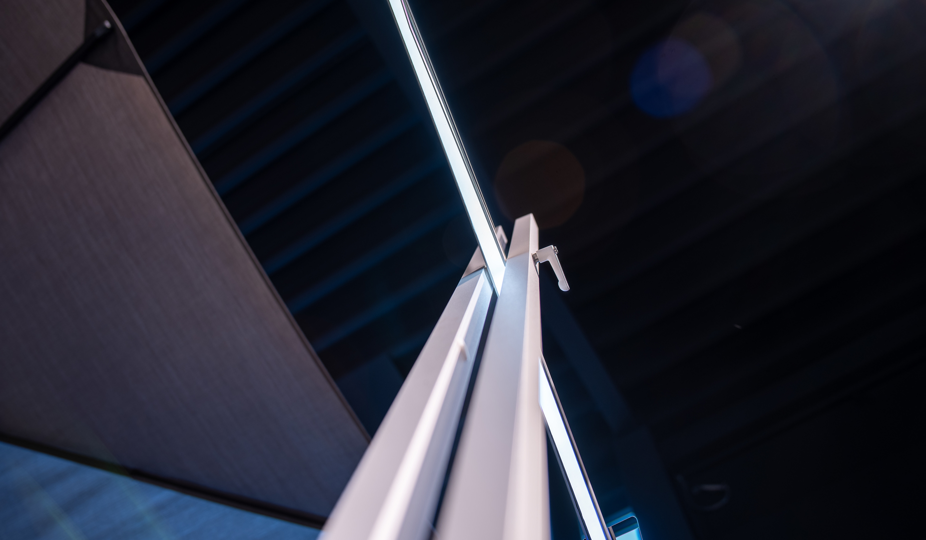 4b-Manutto-twilight vloerlamp-HORA-SALE.jpg