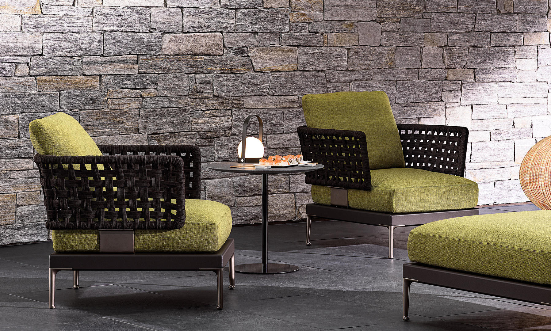 Minotti Patio fauteuil HORA Barneveld 02.jpg