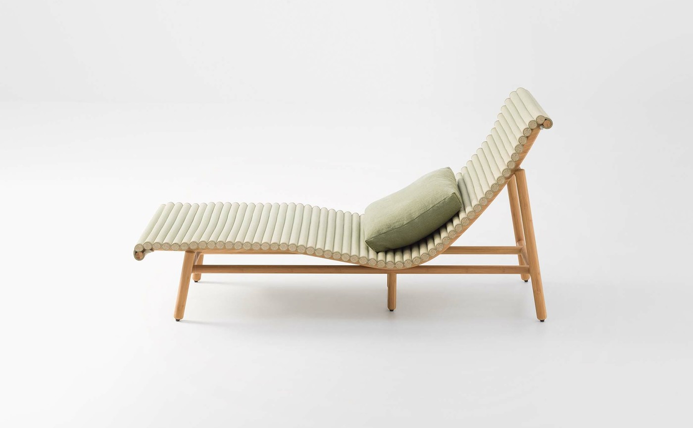 Paola Lenti Shibusa chaise longue HORA Barneveld 1.jpg