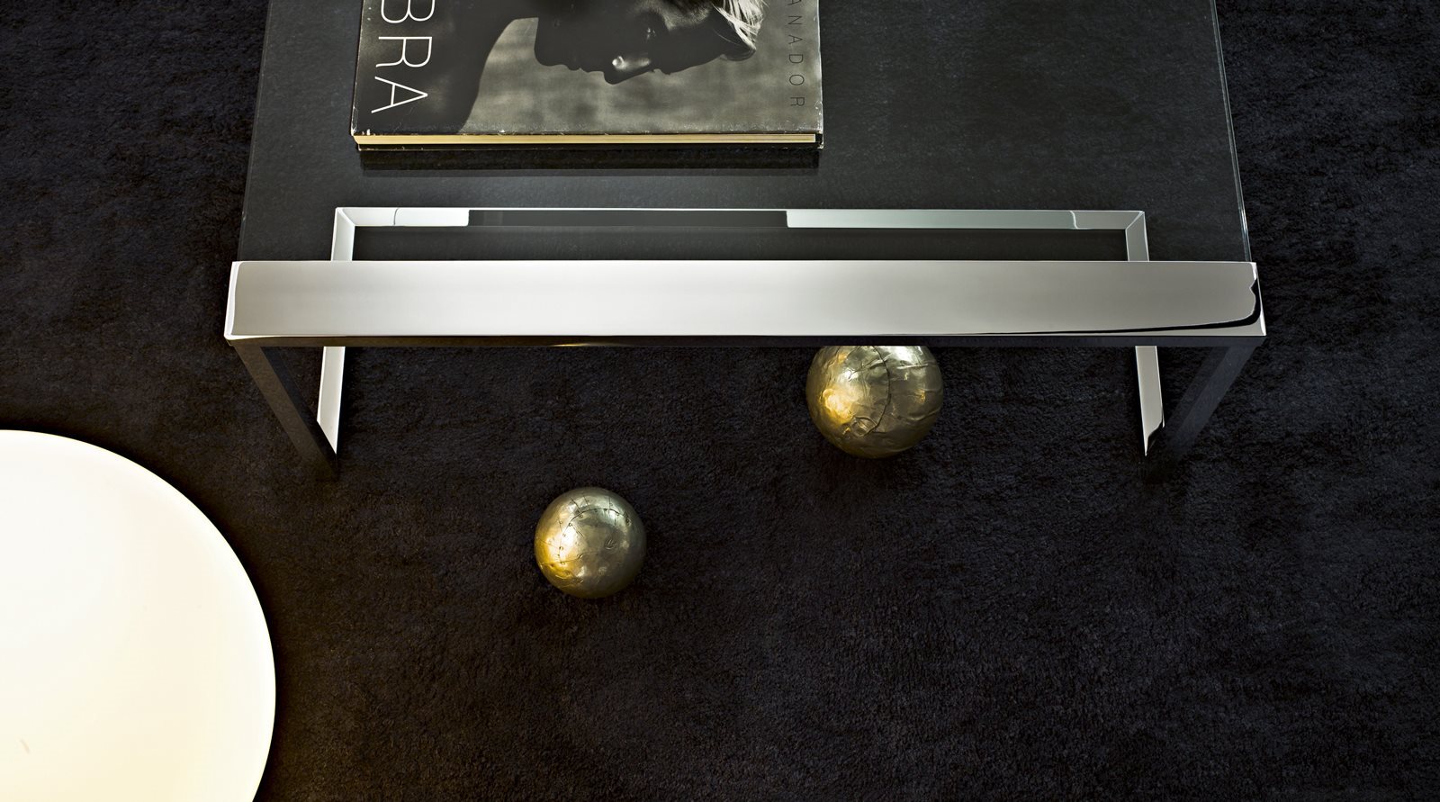 Gallotti & Radice small table Sir T32 3.jpg