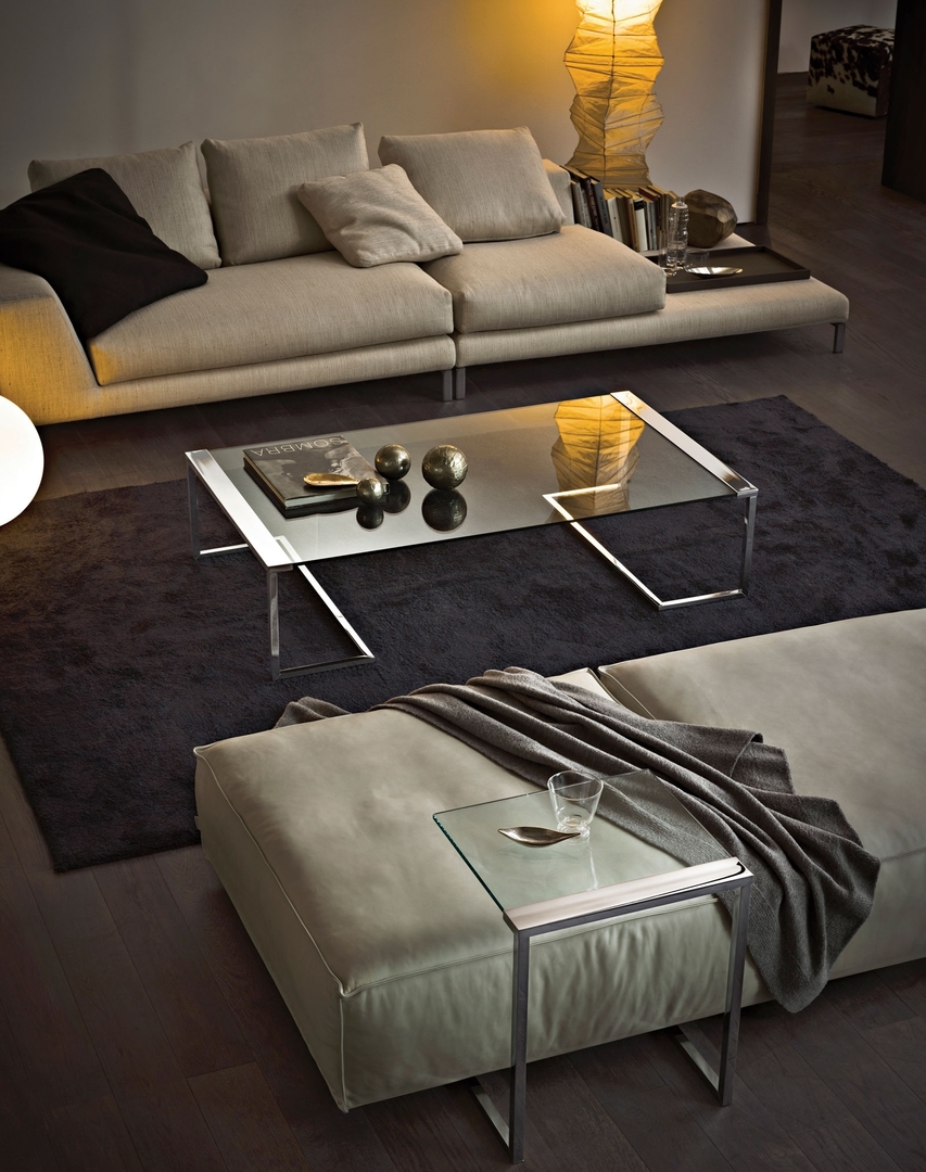 Gallotti & Radice small table Sir T32.jpg