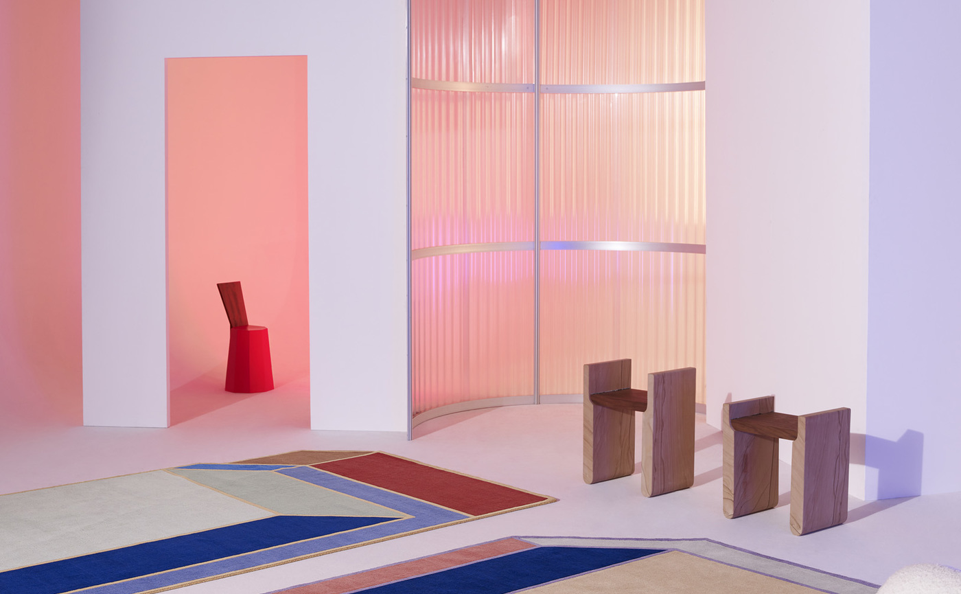cc-tapis_Visioni-Electric-by-Patricia-Urquiola_photo-Jeremias-Morandell_art-direction-Motel-409_set-design-by-studio-MILO.jpg