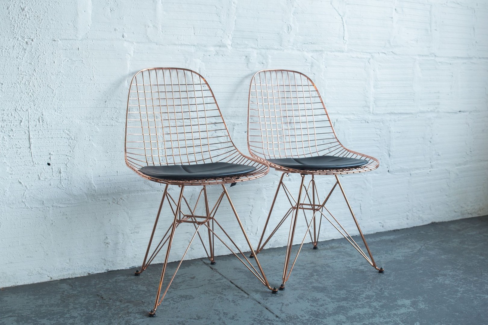 Wire chair1.jpg