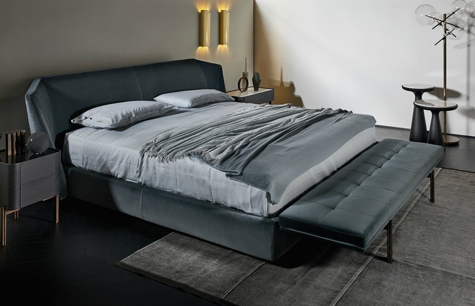 Gallotti & Radice Xeni bed sfeer.jpg