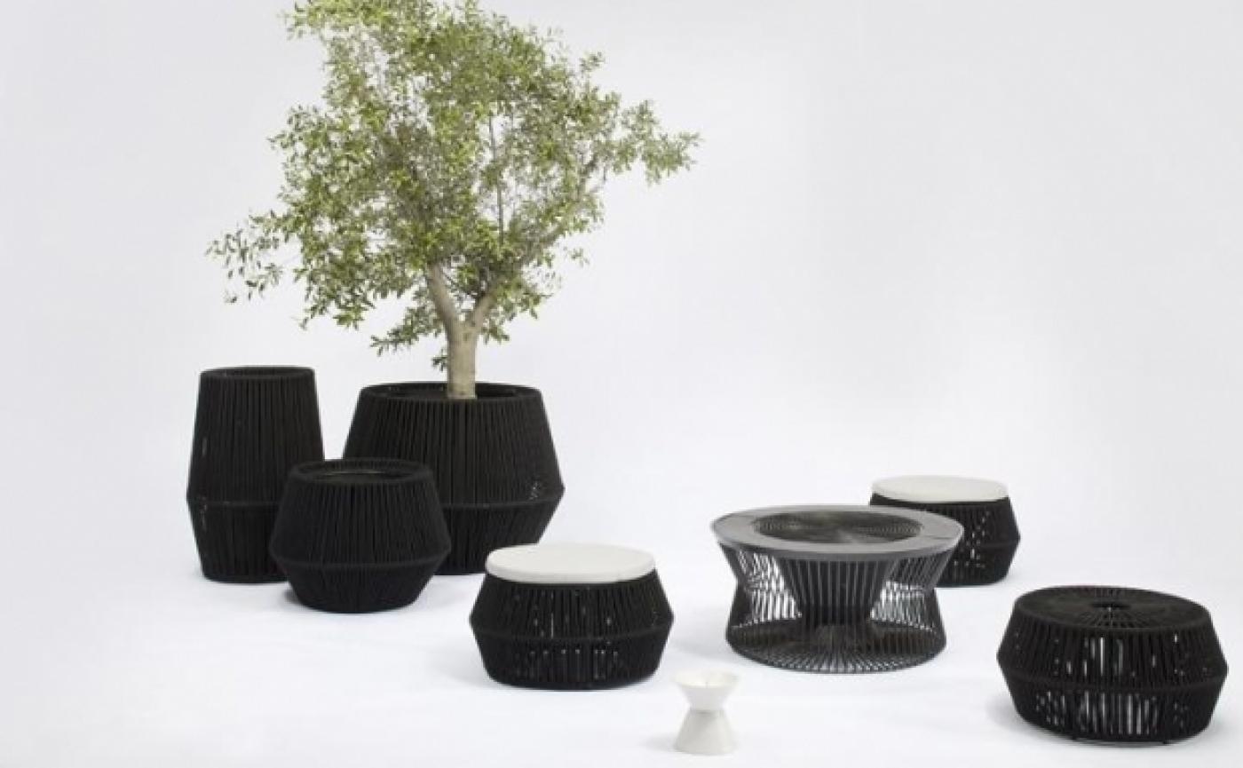 Zigzag large planter