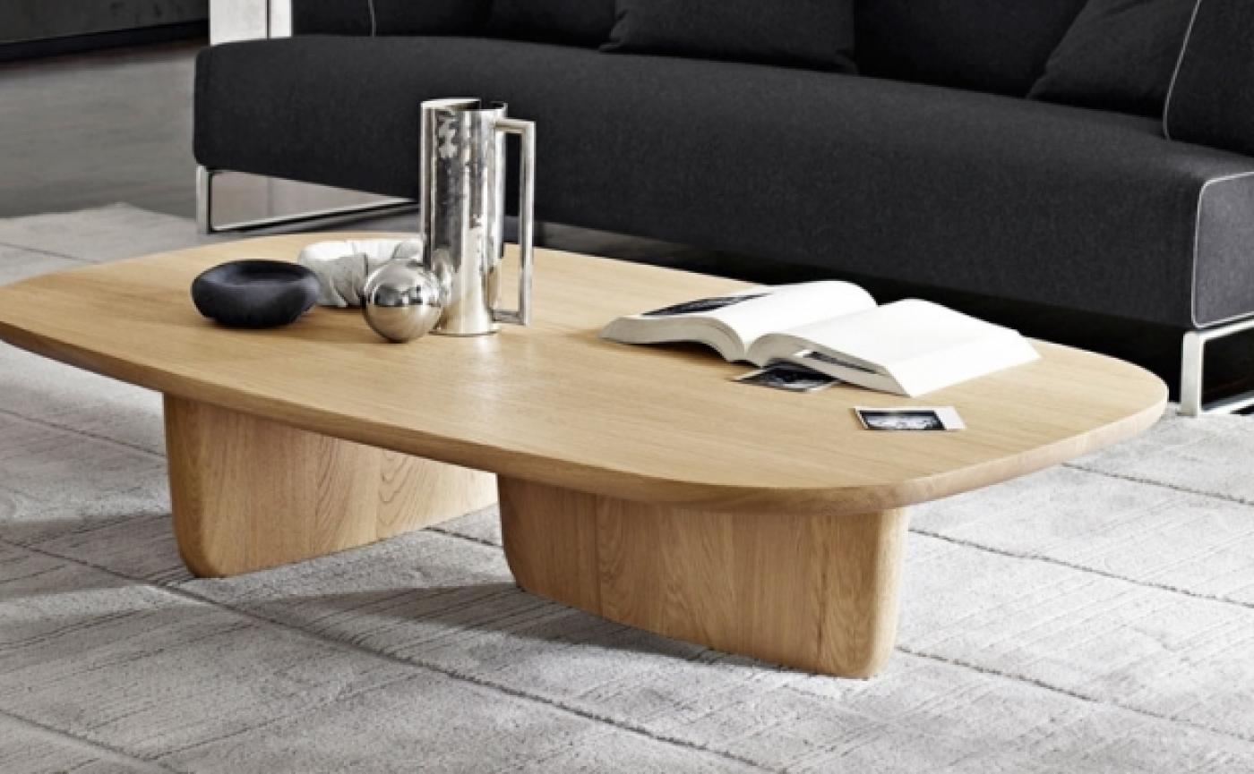 Tobi-Ishi Table