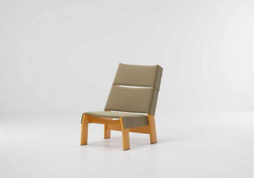 Band club chair