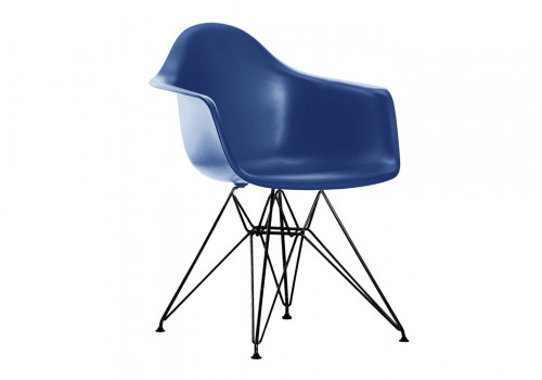 Eames Plastic Armchair DAR