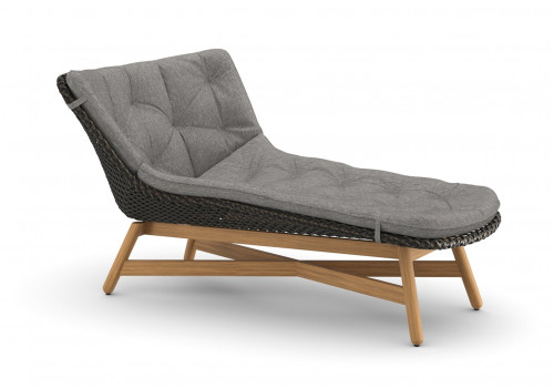 Mbrace daybed