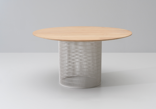 Mesh Dining table