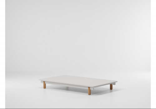 Molo center table