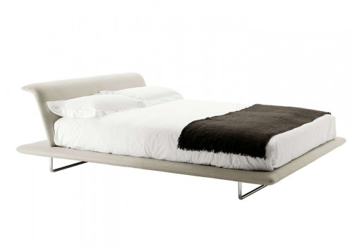 Siena bed