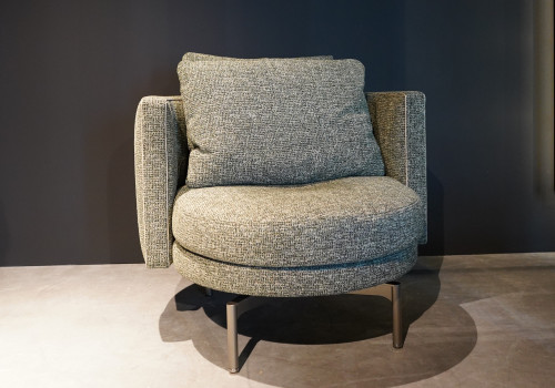 Torii Armchair swivel + Ottoman