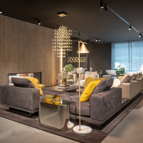 Dylan compositie - Anish coffee table - Tori Bold - James coffee table - Outline Rug - Pollux Lamp