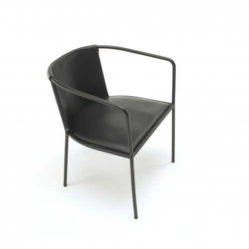 Maja D armchair