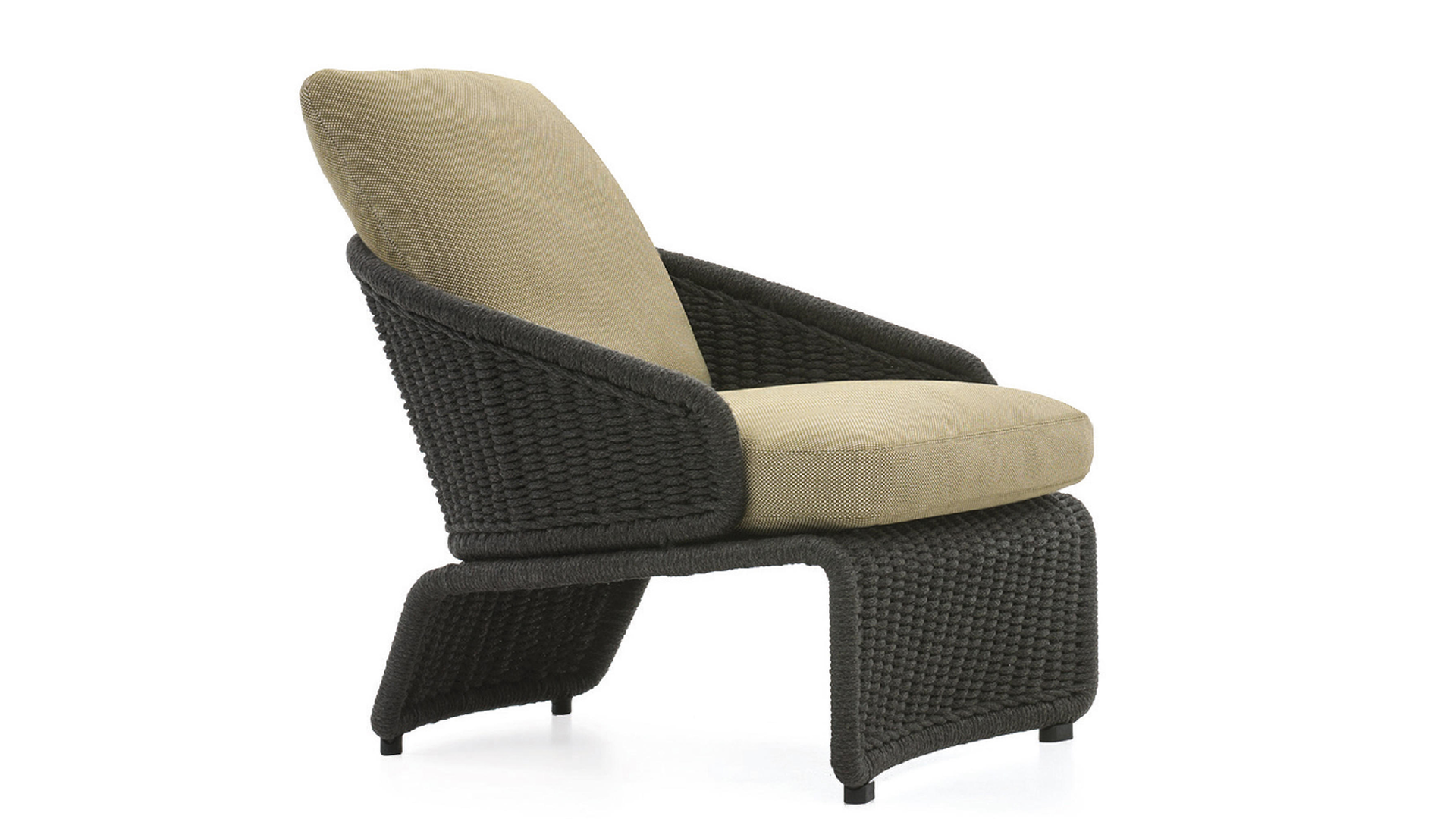 Halley Armchair1.png