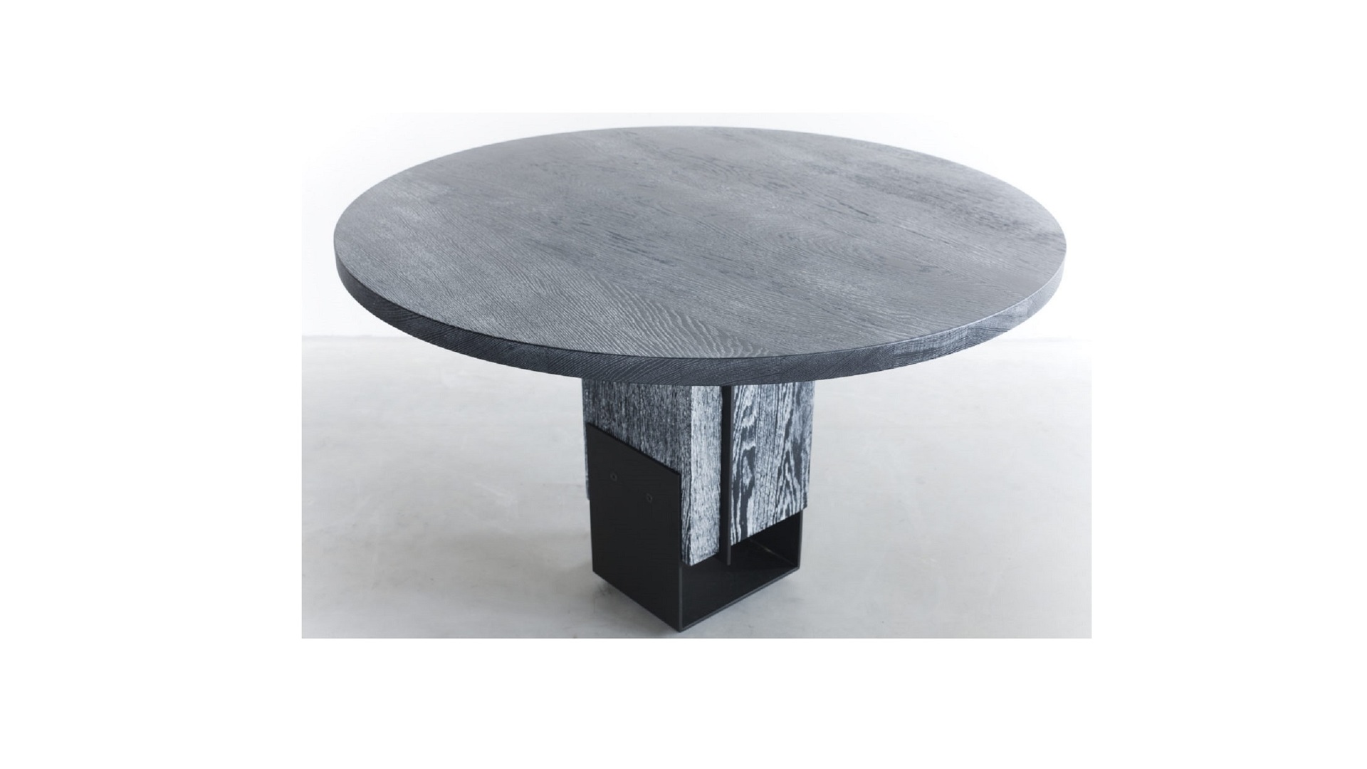 Kitale-round-dining-table-ronde-tafel-Rund-Esstisch-02-1-1280x853 klein.jpg