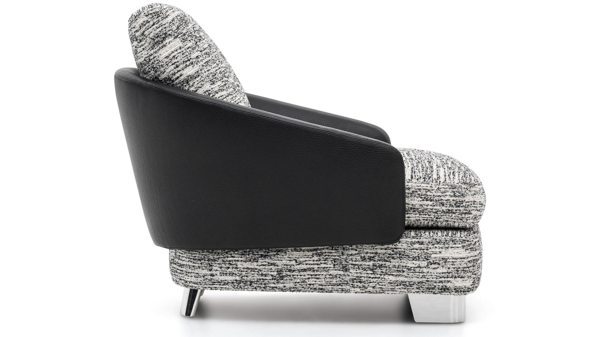 Lawson chair Minotti 2.jpg