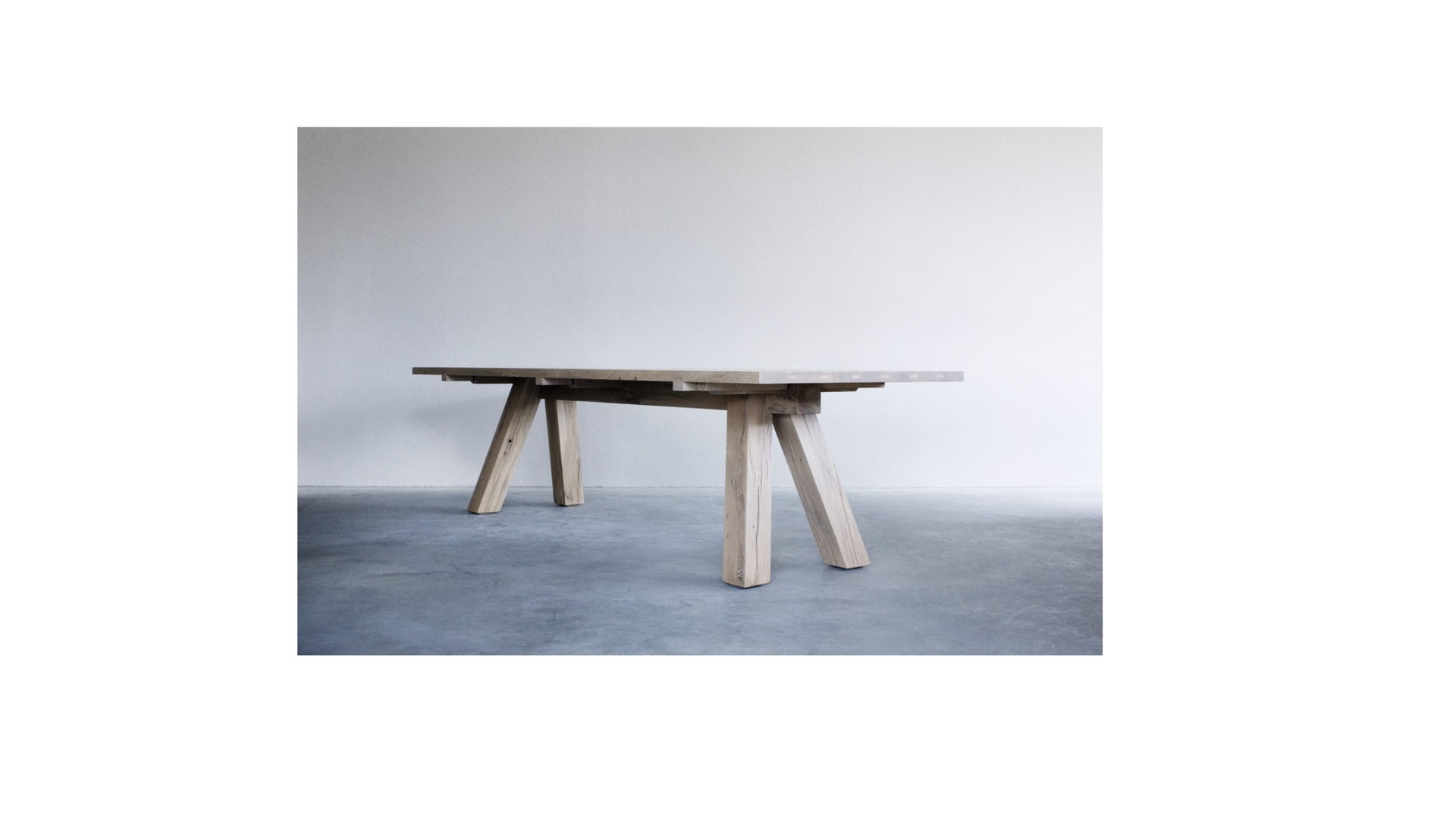 Lens-dining-table-tafel-Tisch-21-1280x840 klein.jpg