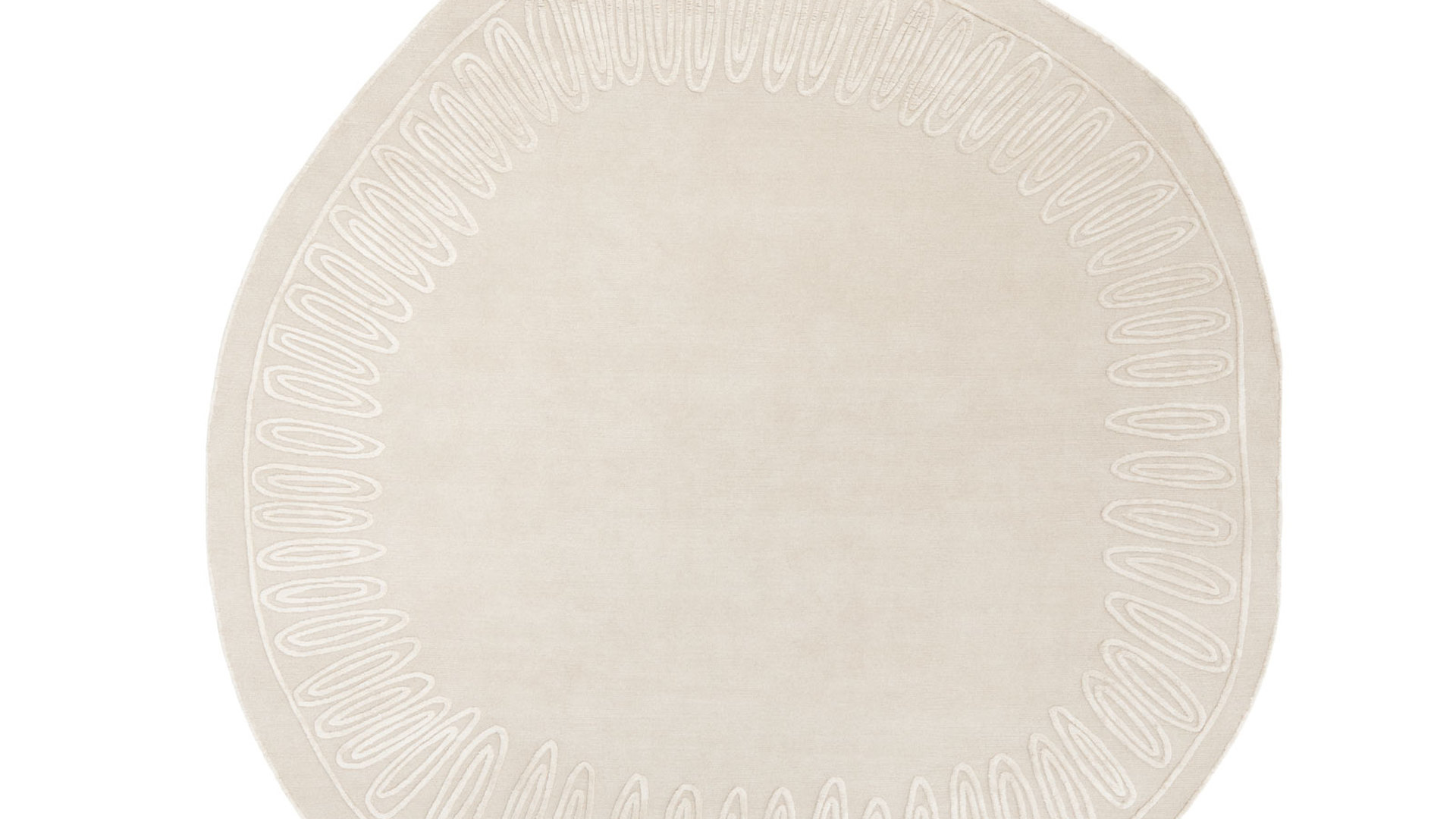 cc-tapis_NaifCollection_davidnicolas_Crown_rug_beige-1.jpg