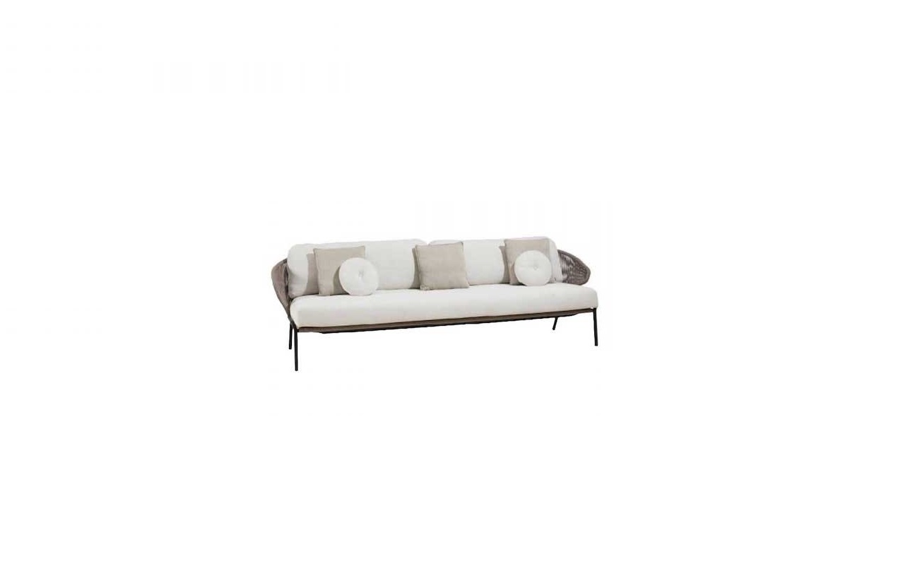 Radius 3-seater hr.jpg