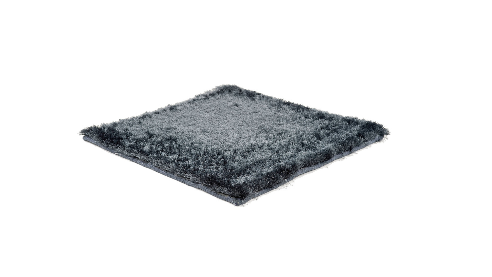 low cut karpet1.png