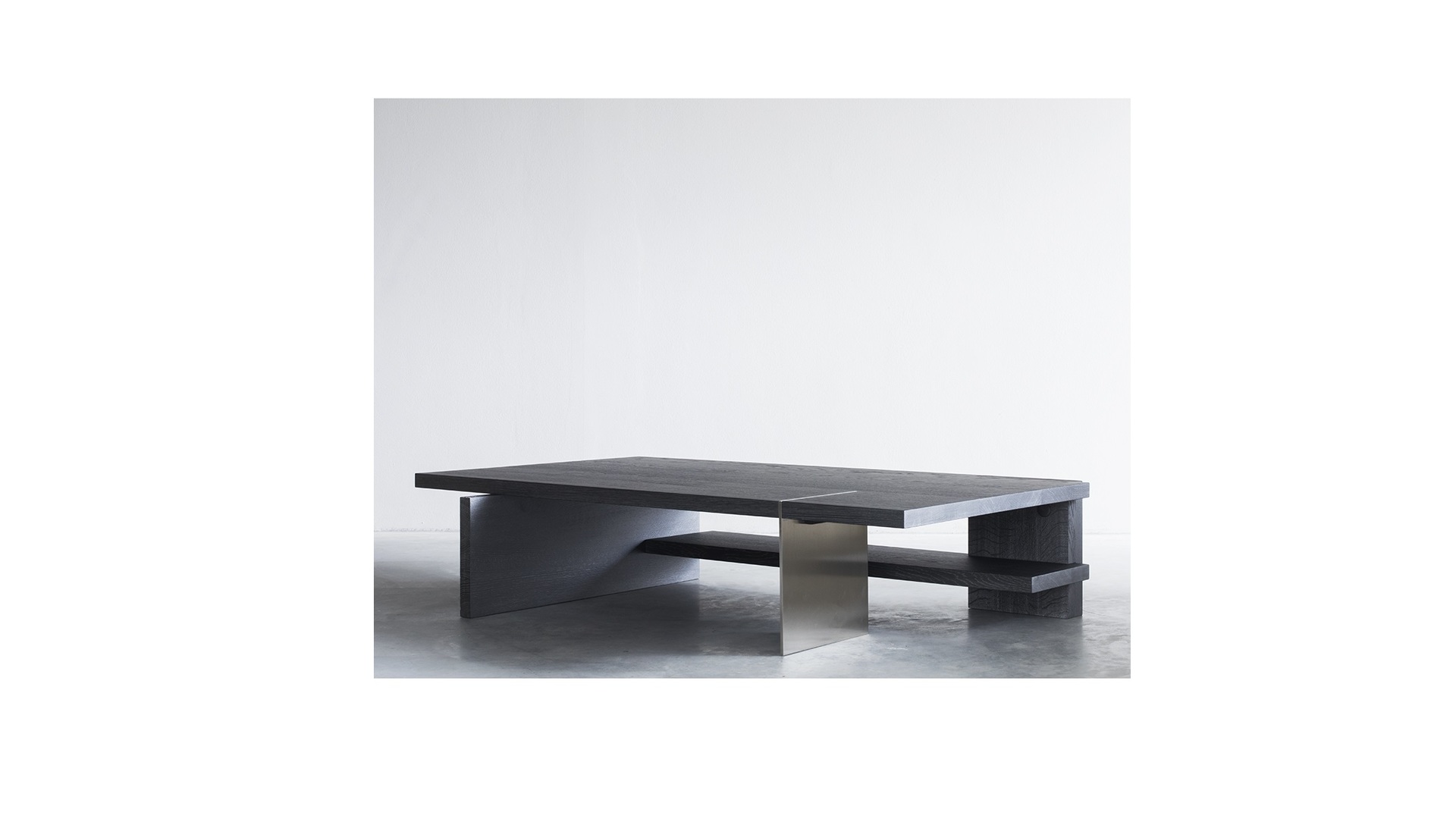 Stijl rectangular coffee table with nickel (1) klein.jpg