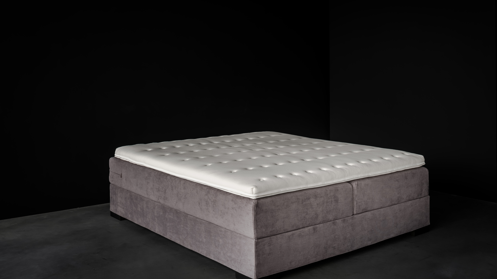 Nilson Beds - Supreme HR.jpg