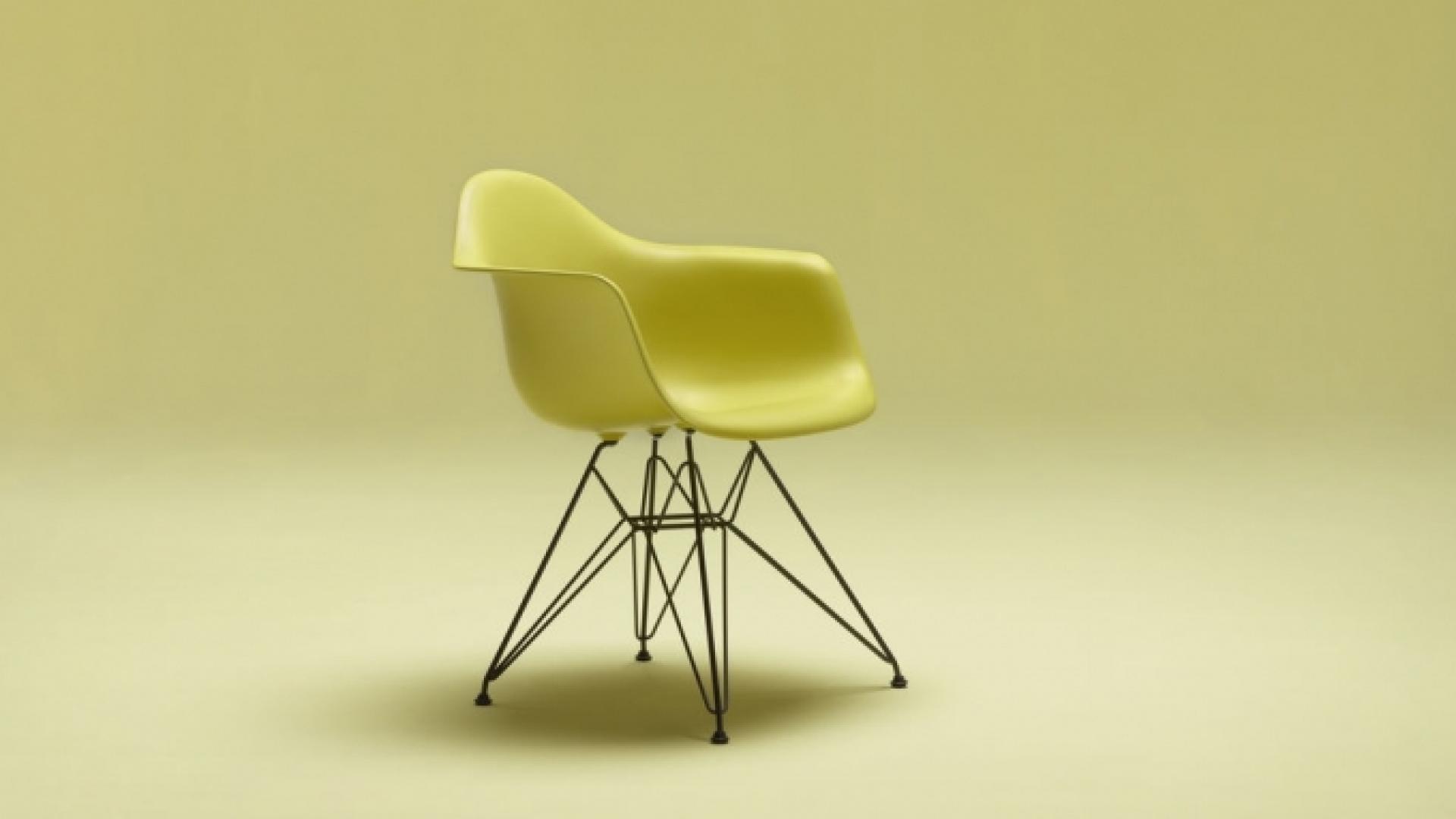 Eames Plastic Chair DAR