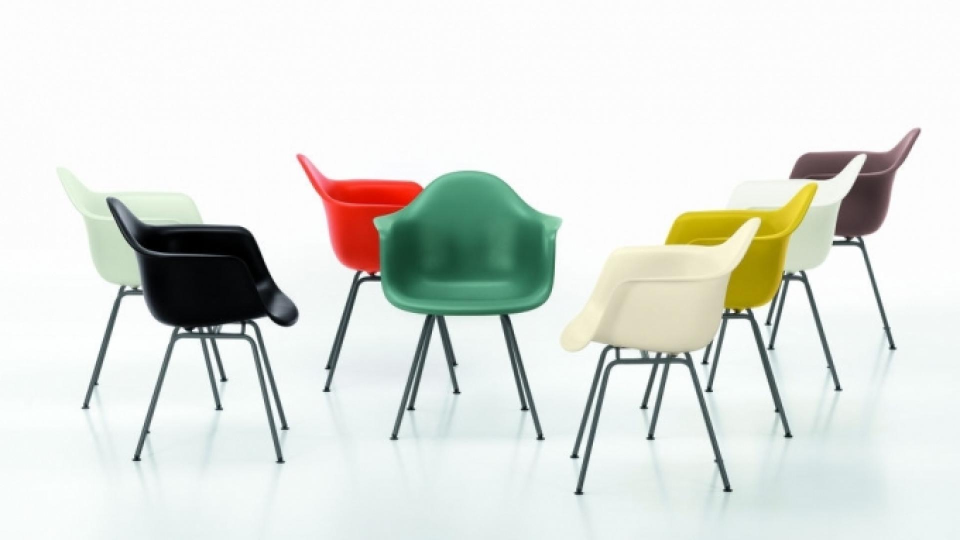 Eames Plastic Chair DAX