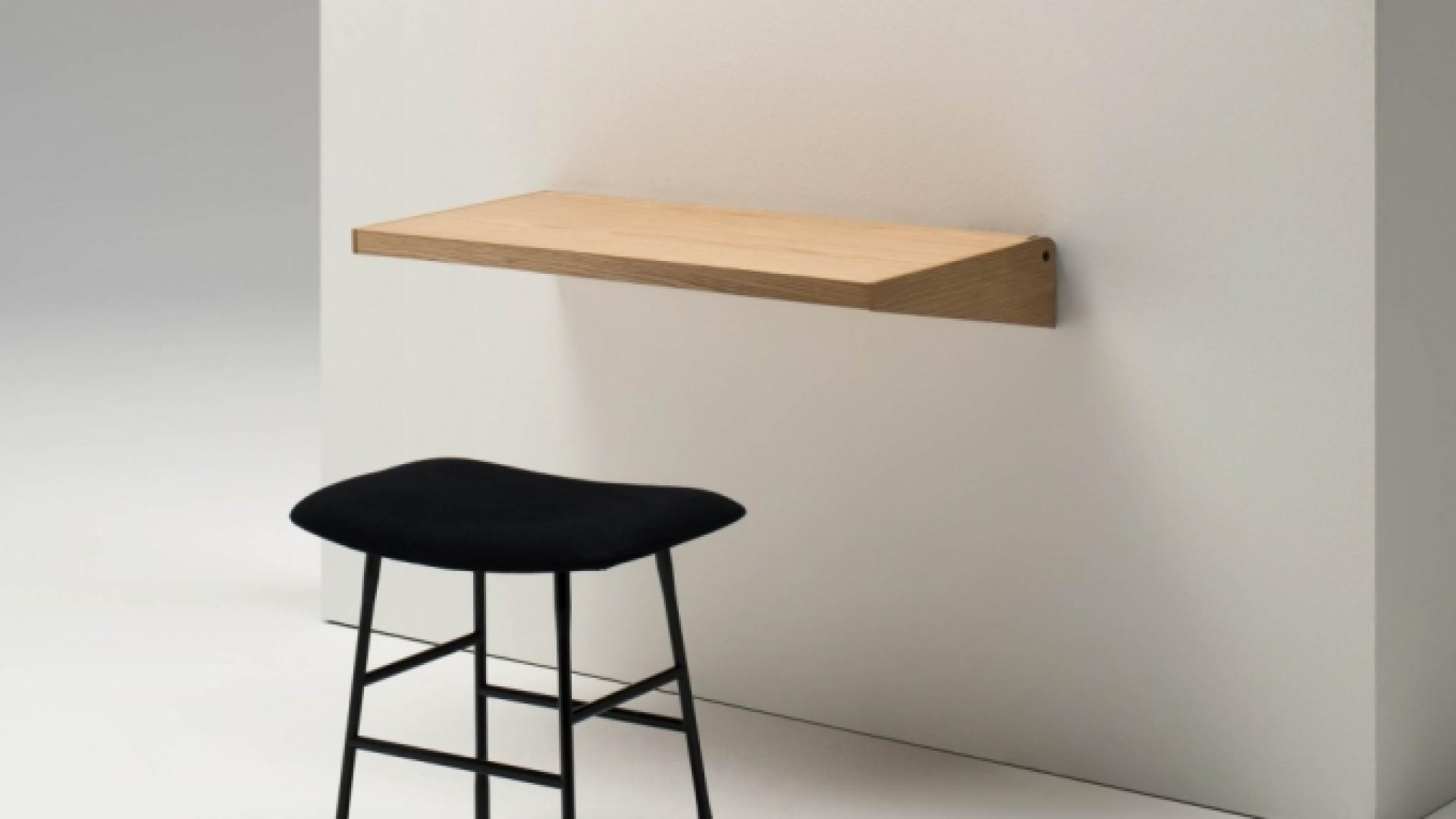 FJU desk/magazine rack