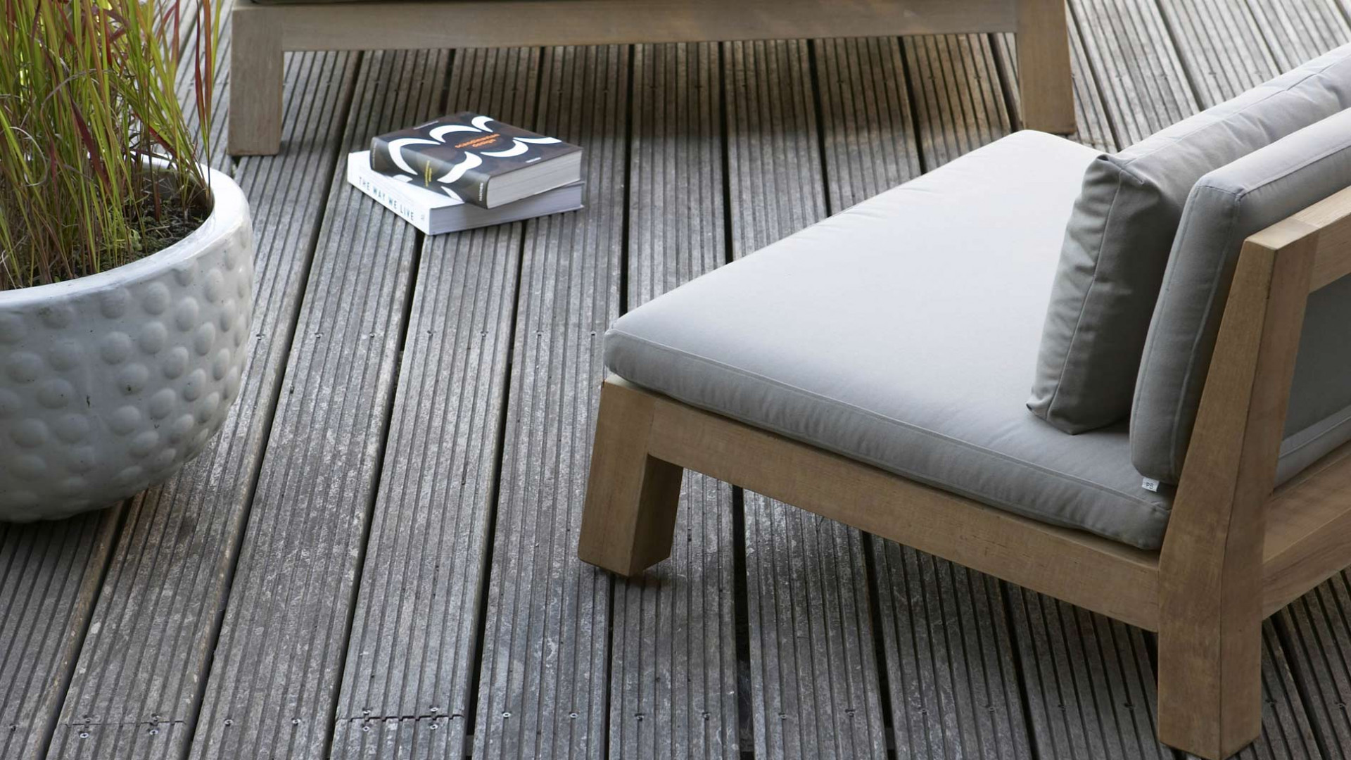 Gijs armchair