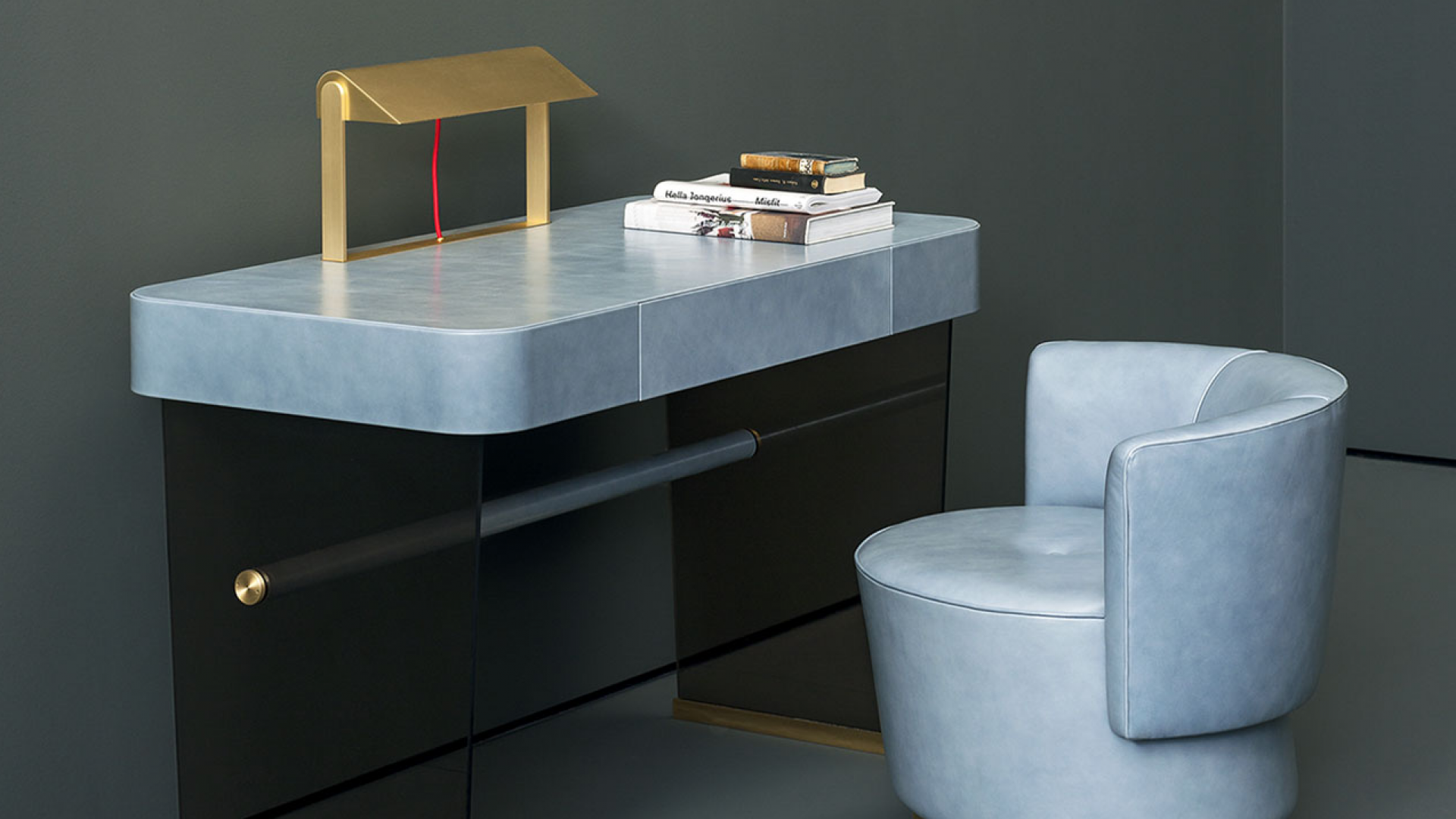 Hazel bureau