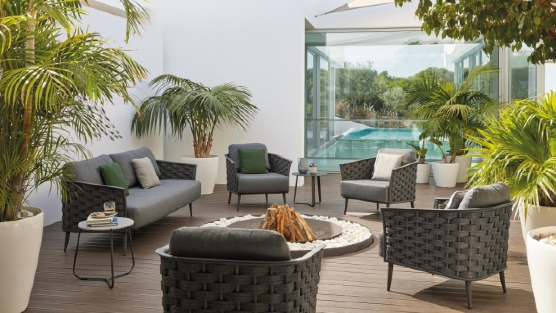 Cascade 3-Seater