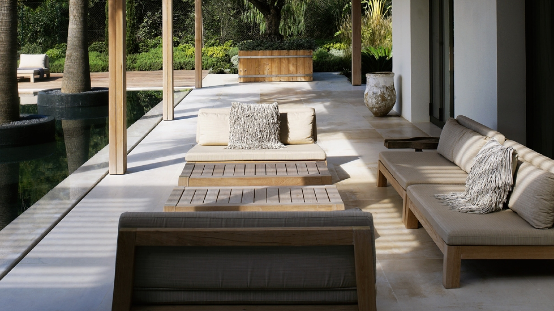 Niek 2-seater couch