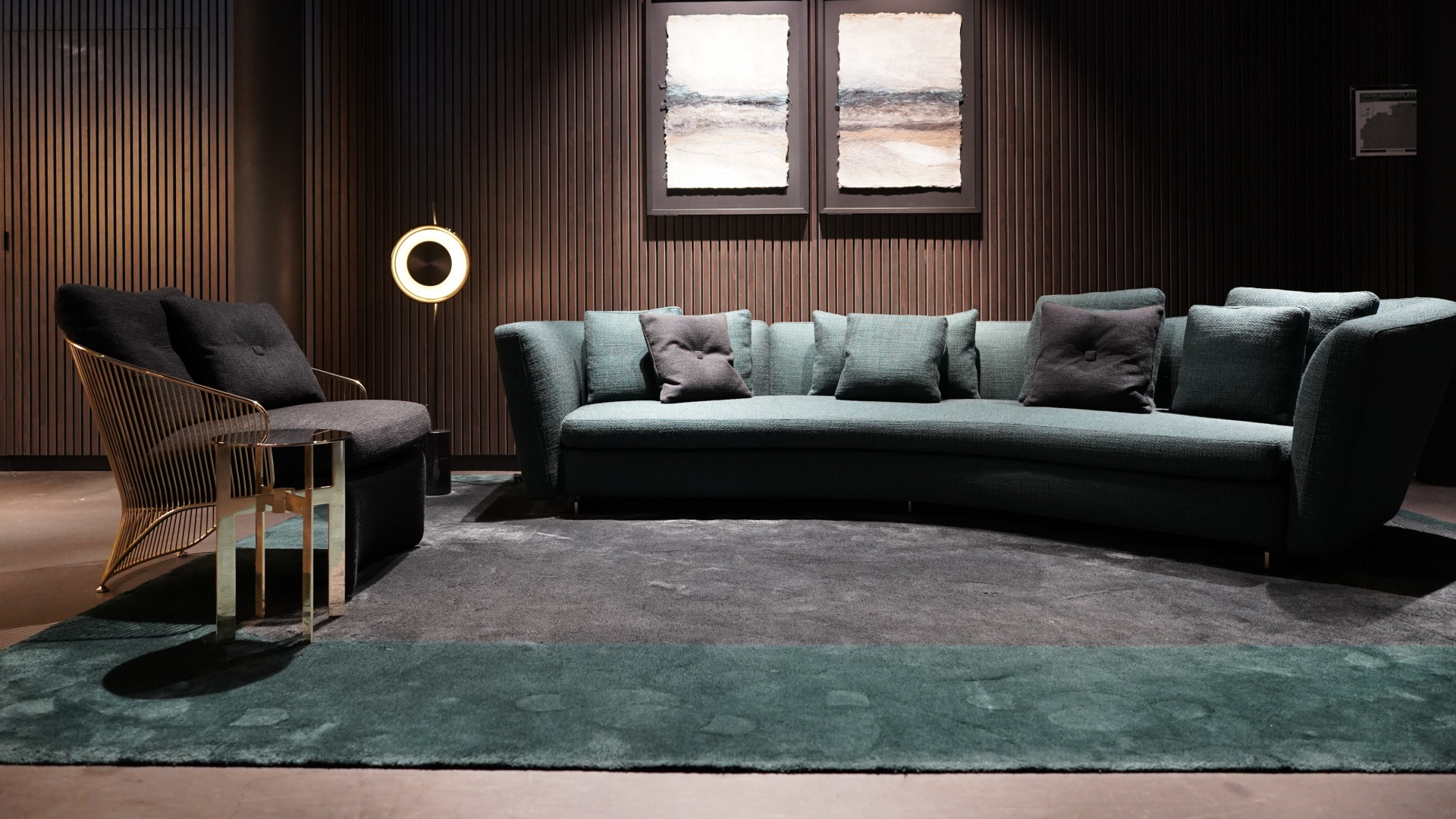 Seymour bank - Ellis coffee table - Colette Armchair - Dibbets karpet - 2x Textured Art